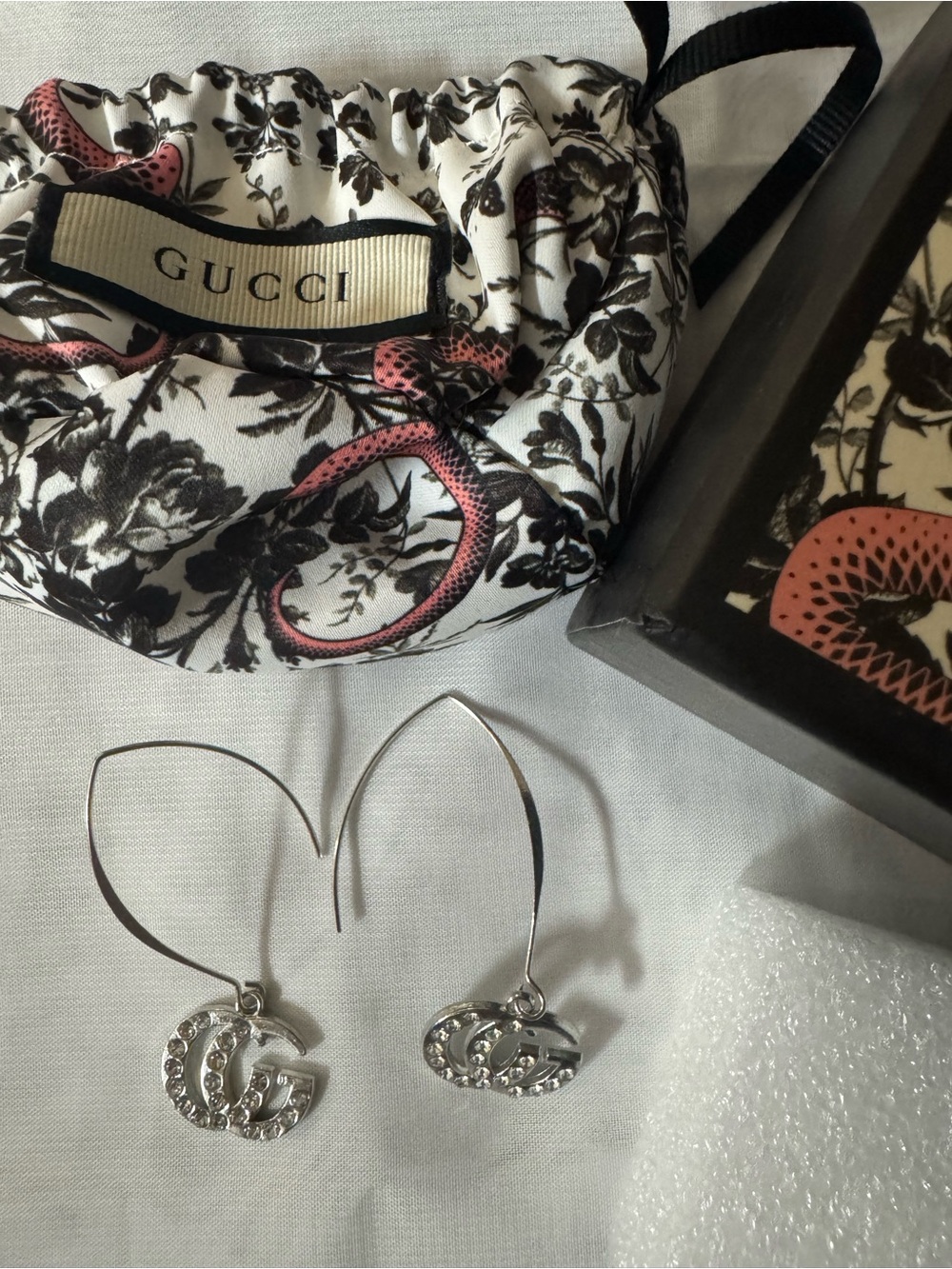 Gucci Silvery Crystal Double interlocking GG Hook Drop Earrings w/pouch and box - Picture 3 of 10